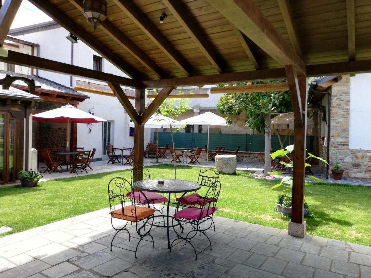 Albergue La Medina De Camponaraya エクステリア 写真