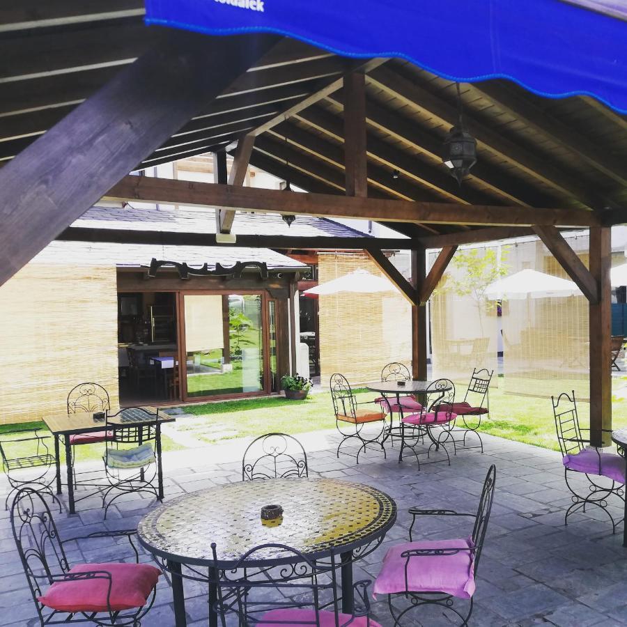 Albergue La Medina De Camponaraya エクステリア 写真
