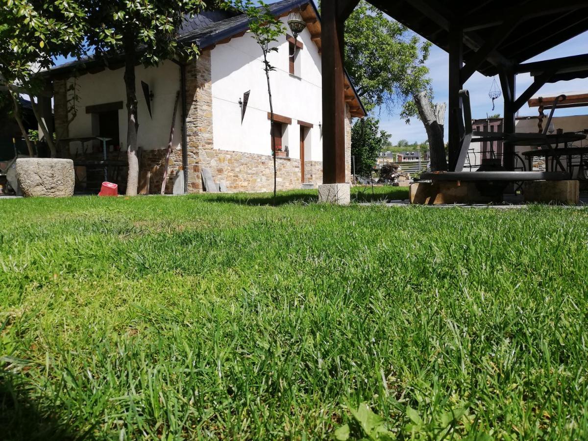 Albergue La Medina De Camponaraya エクステリア 写真